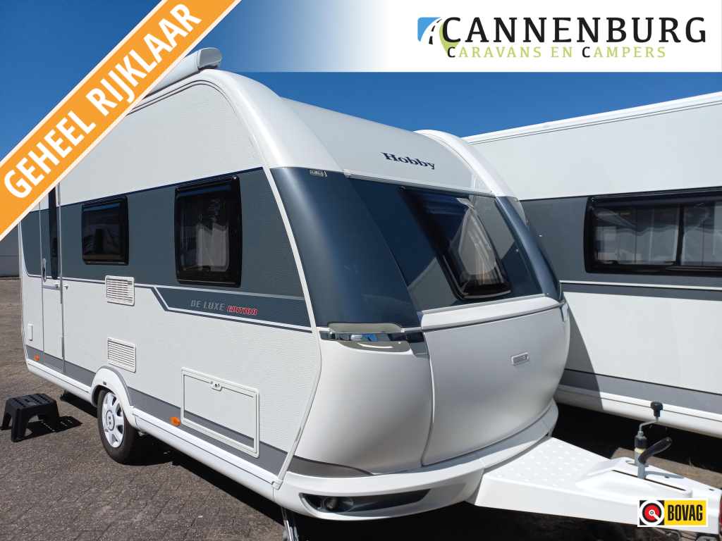 Hobby De Luxe Edition 440 SF voortent-cassette-mover