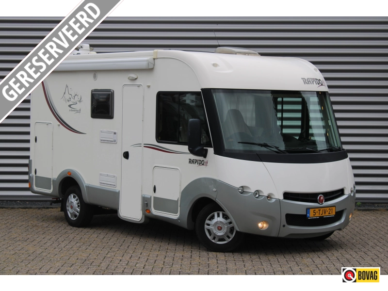 Rapido Le Randonneur 803 F 130PK Garage Schotel TV