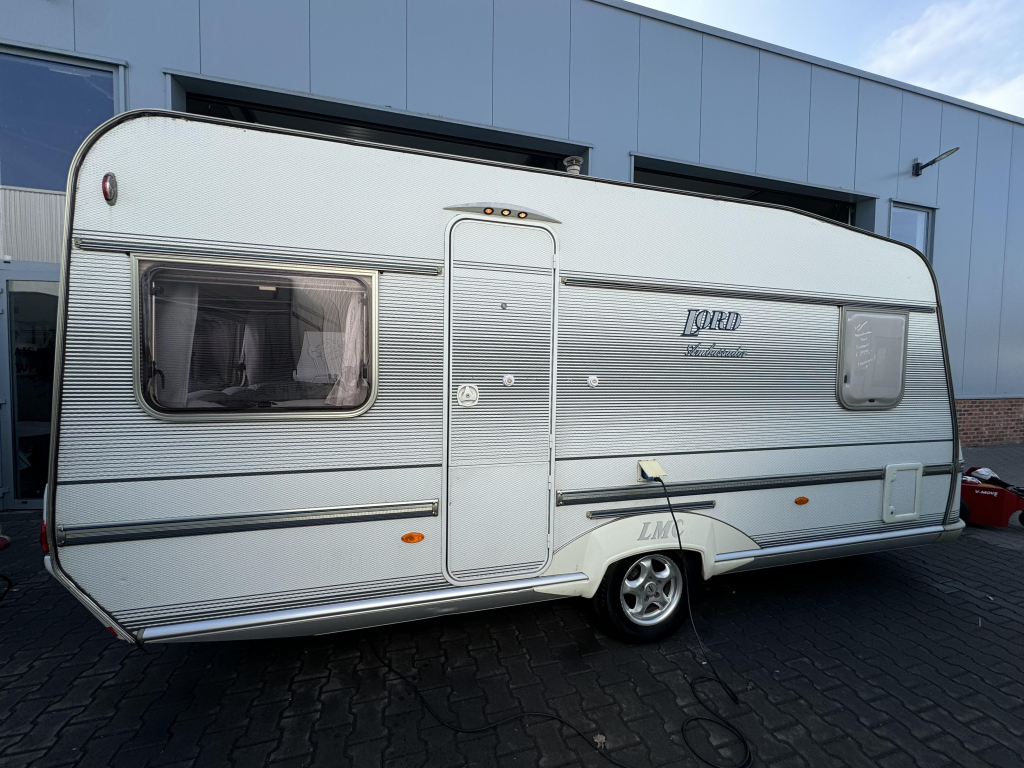 LMC Lord Ambassador 470 RD