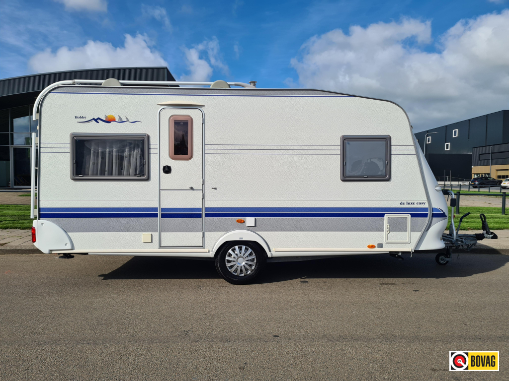 Hobby De Luxe 460 UFE met luifel