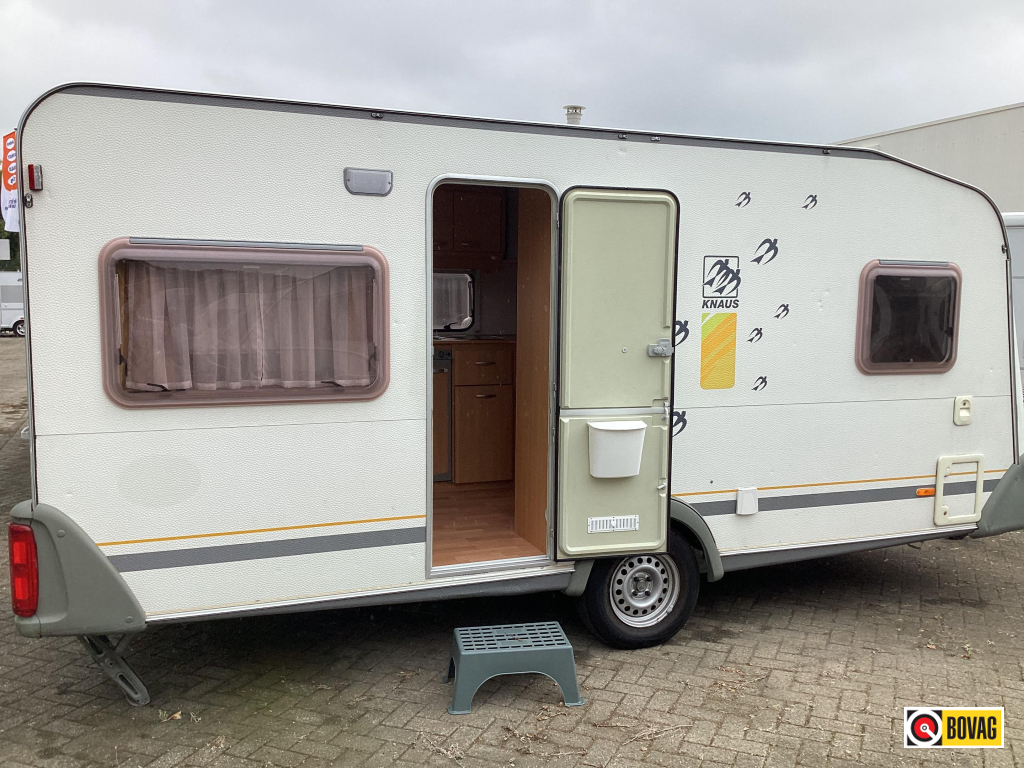 Knaus Sudwind 450 TUF voortent