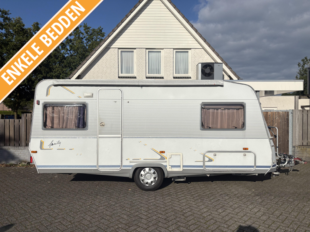 Dethleffs Family 480 V Luifel-Enkele bedden