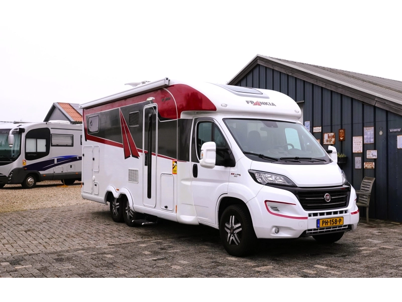 Frankia F-Line  T 790