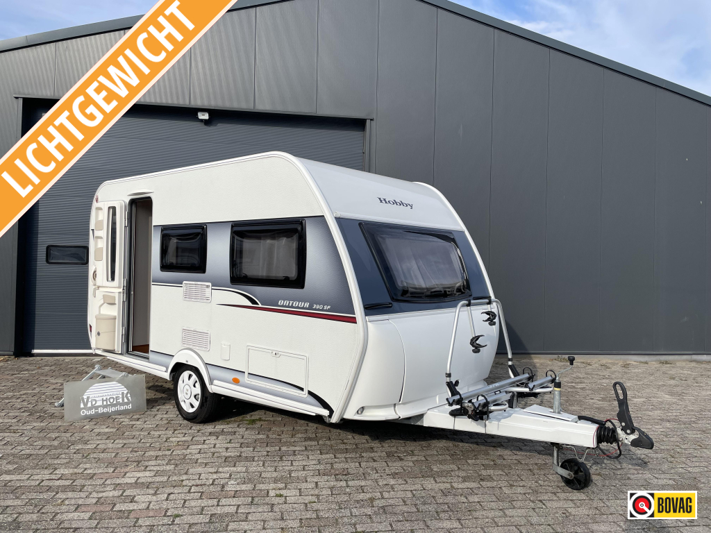 Hobby On Tour 390 SF MET VOORTENT EN LUIFEL!!