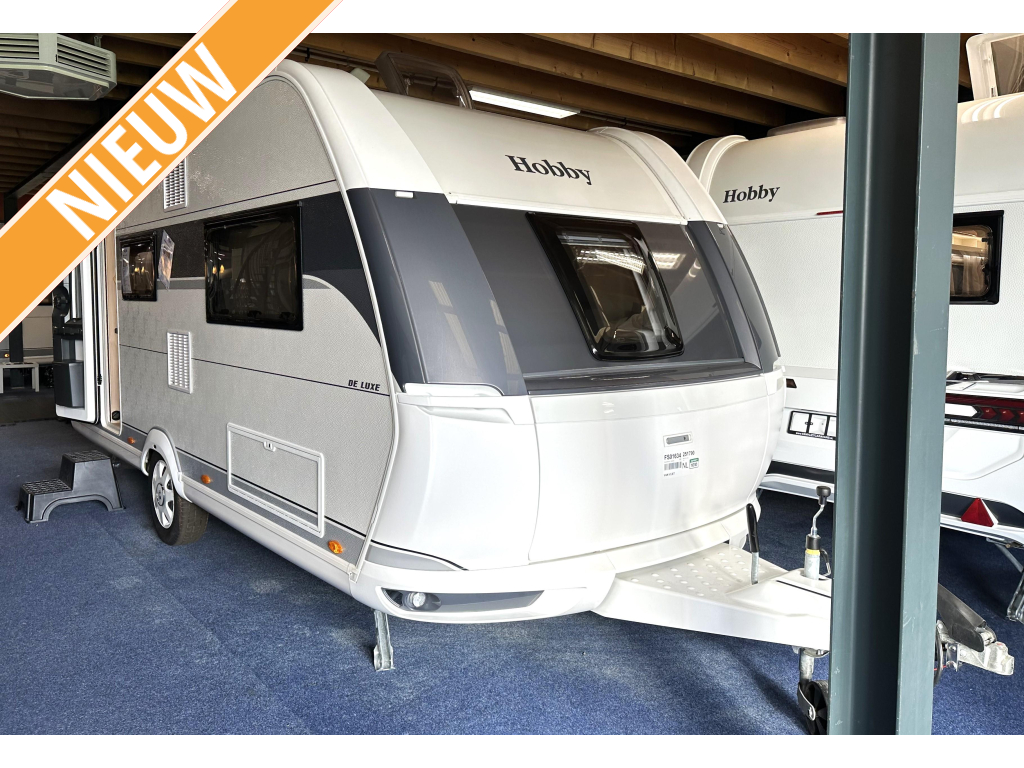 Hobby De Luxe  495 UL