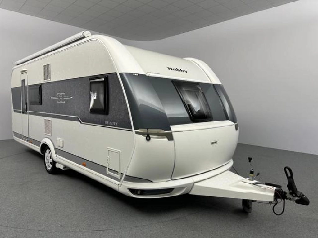 Hobby De Luxe 560 KMFe