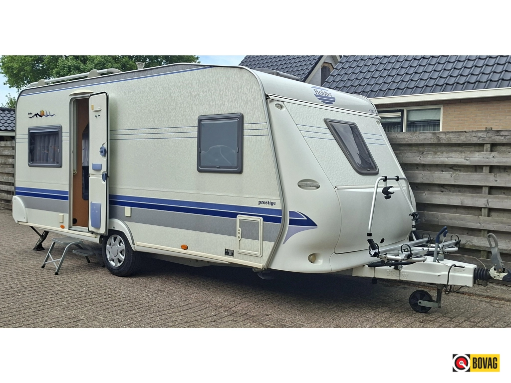 Hobby Prestige 495 UFE Inclusief voortent.
