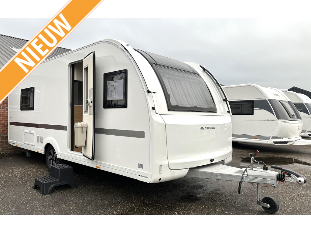 Adria Adora  572 UT