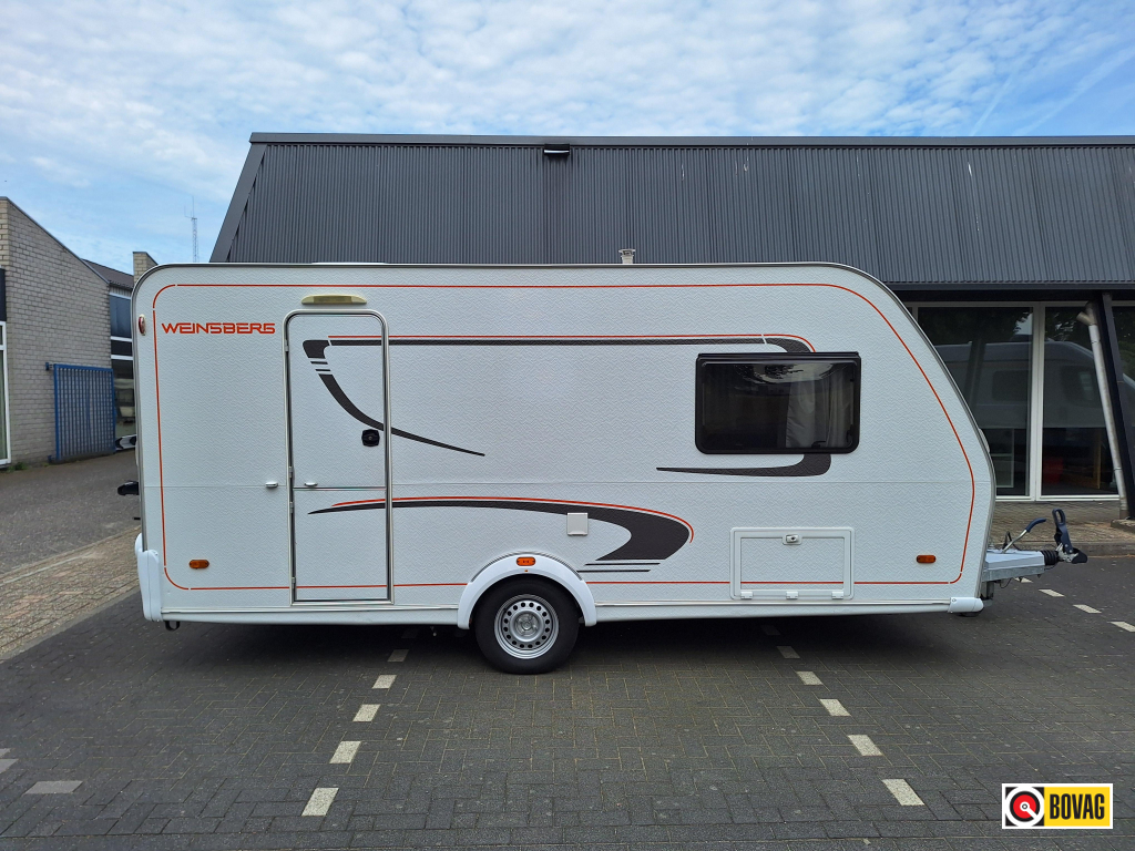 Weinsberg CaraOne 420 QD MOVER EN VOORTENT