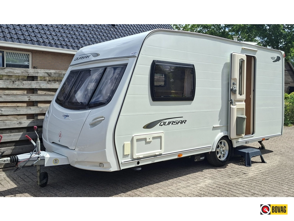 Lunar Quasar 452 incl. mover en voortent !