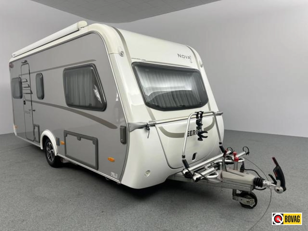 Eriba Nova Light 470 Crystal Silver