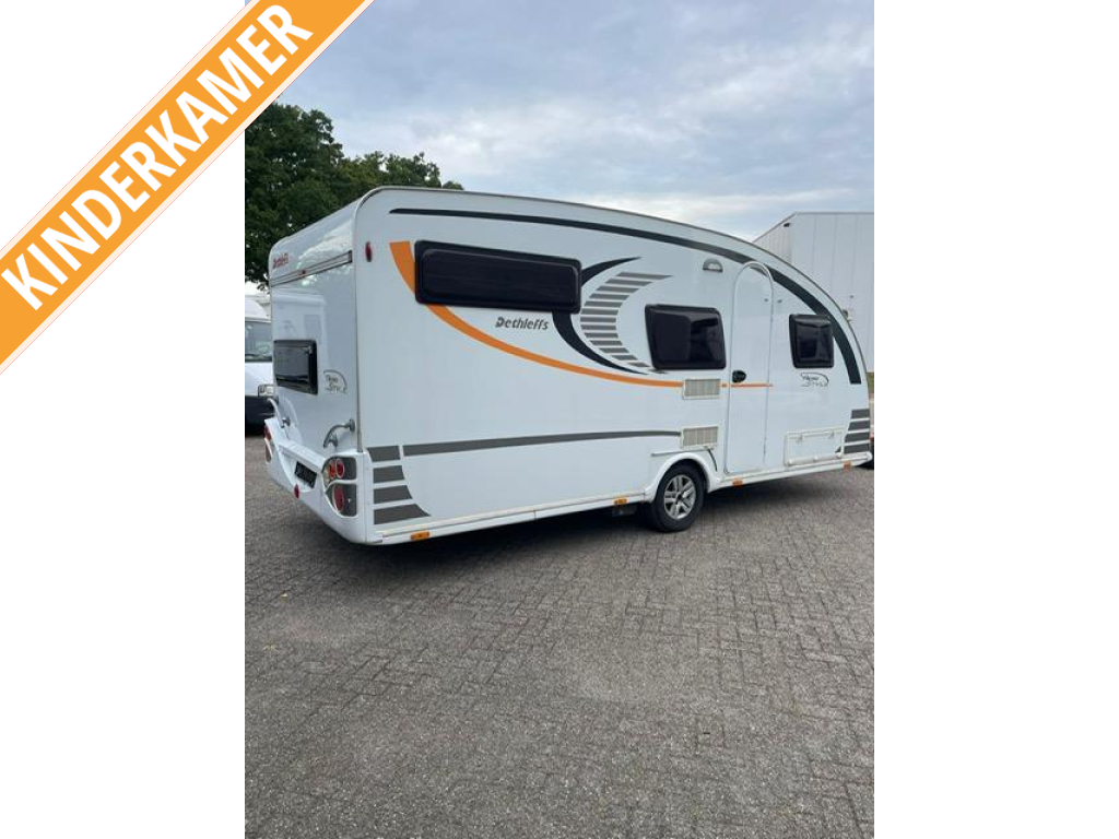 Dethleffs Aero Style 520 TK stapelbed, luifel