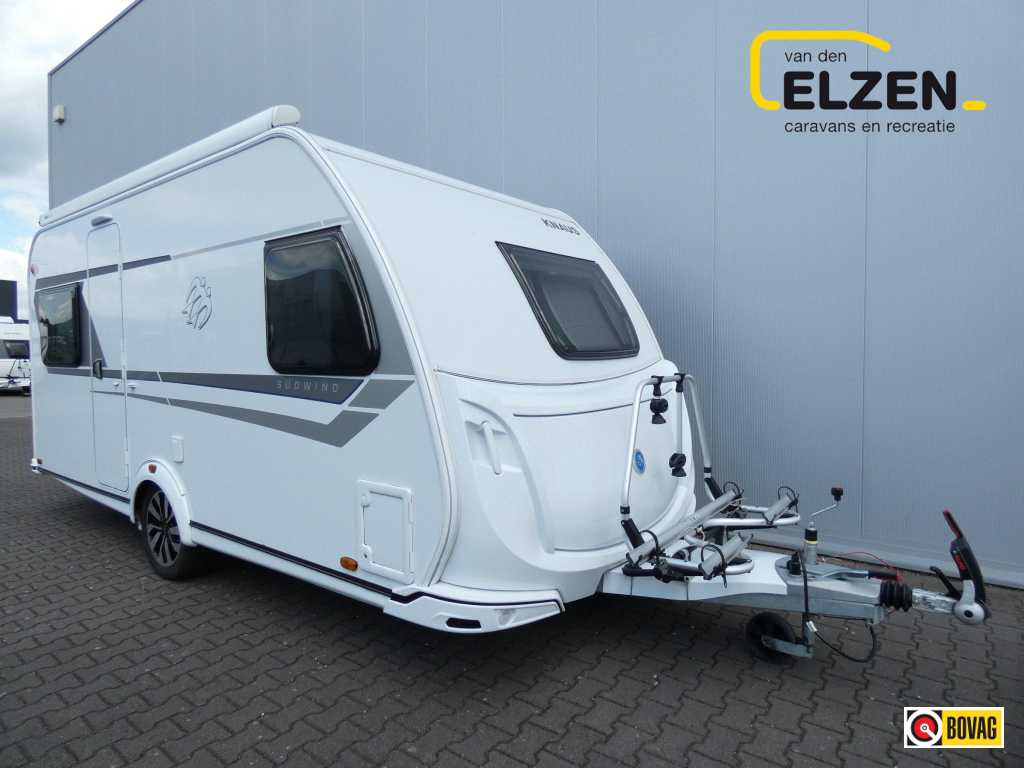 Knaus Sudwind 450 FU Mover, luifel, voortent