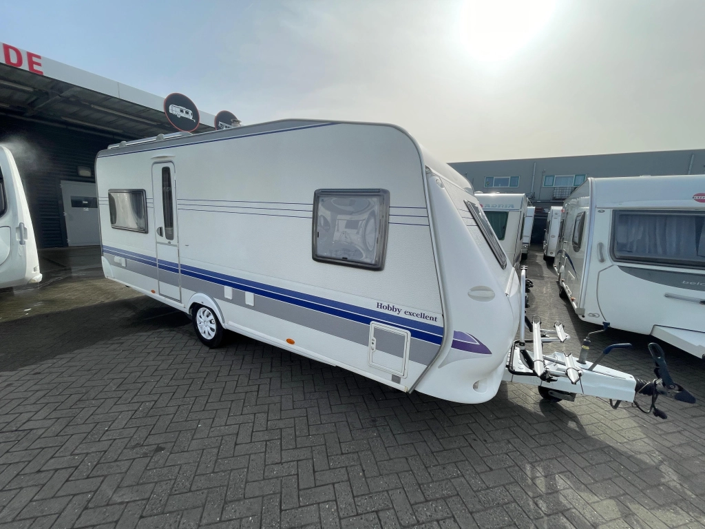 Hobby Excellent 540 UFE Mover, Luifel, Bank airco