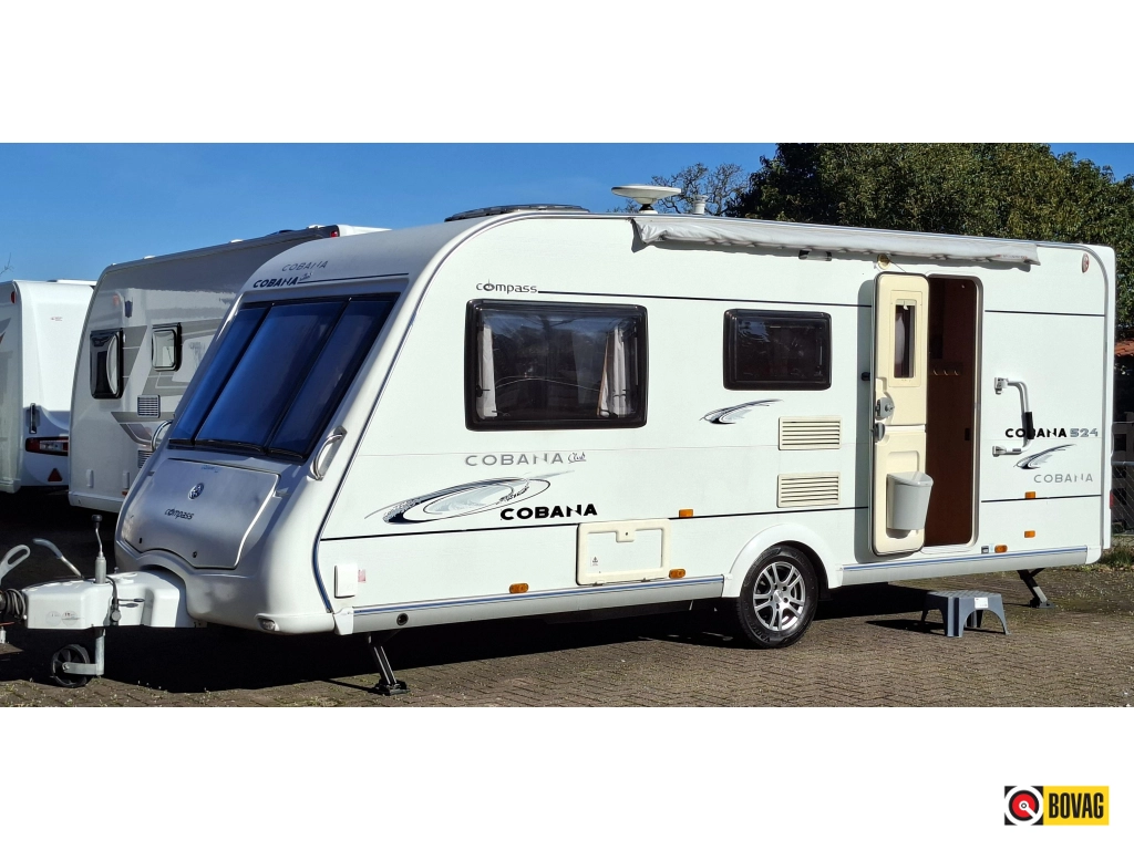Compass Cobana 524 incl. Mover en Luifel !