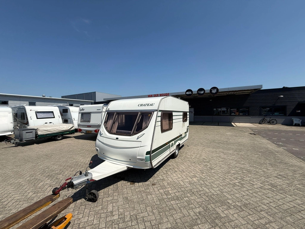 Chateau Calista 400 Eindkeuken,  Voortent