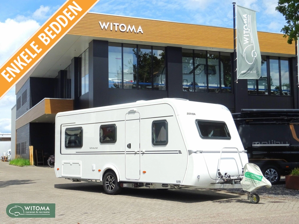 Eriba Novaline 495 Op show
