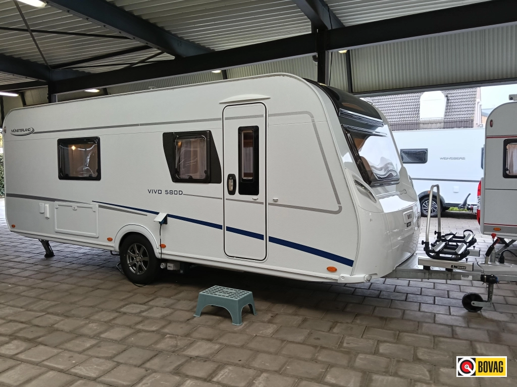 LMC Vivo 580 D GROTE BADKAMER EN MOVER