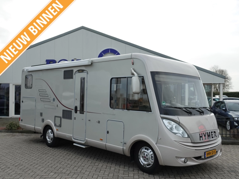 Hymer B678  WC/DOUCHE | LENGTEBED