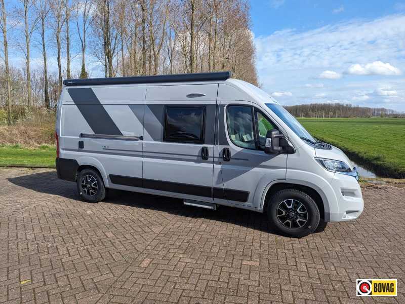 Sun Living V 60 SP Made by Adria twin 600 sp