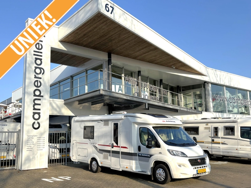 Adria Coral 670 SLT 670 ENKELE BEDDEN