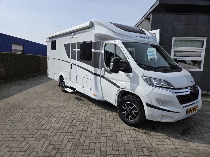 Sunlight T 67  Lengtebedden - Solar