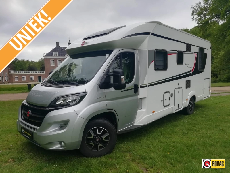 Bürstner Lyseo Privilege 745 met twee luxe hefbed