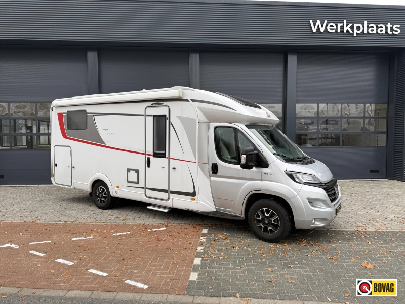 Bürstner Lyseo Privilege TD 734 Queensbed + Hefbed