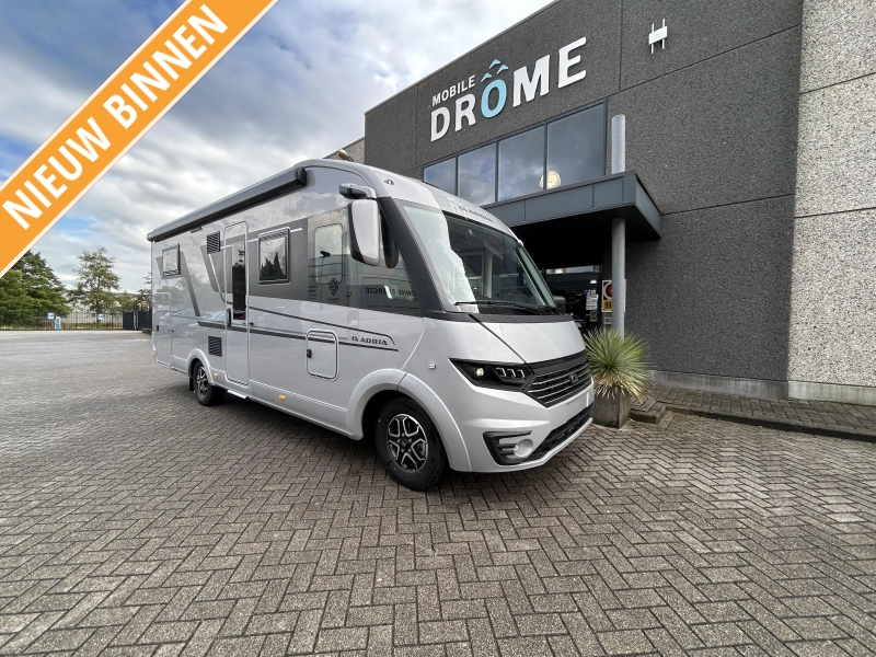 Adria Sonic Supreme 700 DL Met lederen bekleding