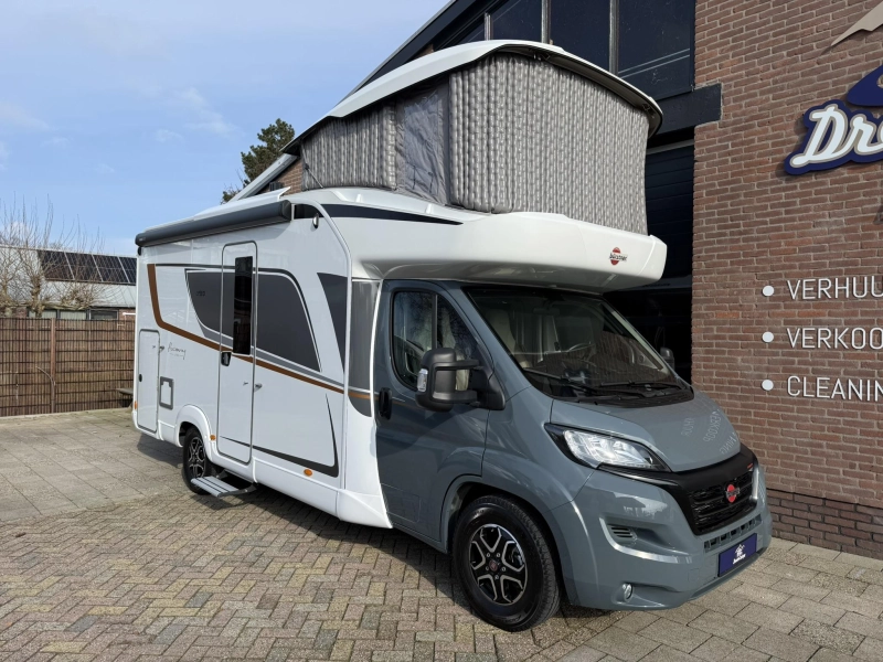 Bürstner Lyseo TD  Gallery TD 689 G Automaat