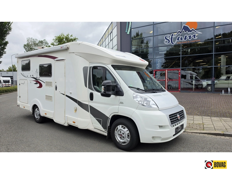 Eura Mobil Profila T 660 EB enkele bedden