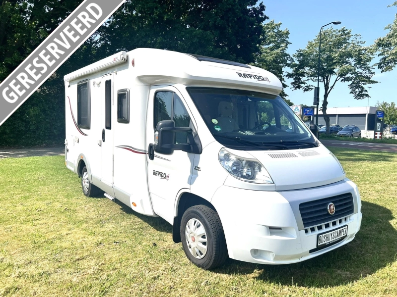 Rapido S6 640 F Face to Face & Queens-bed