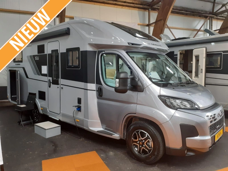 Adria Coral 670 DL 60 Years Luchtvering & Dakairco