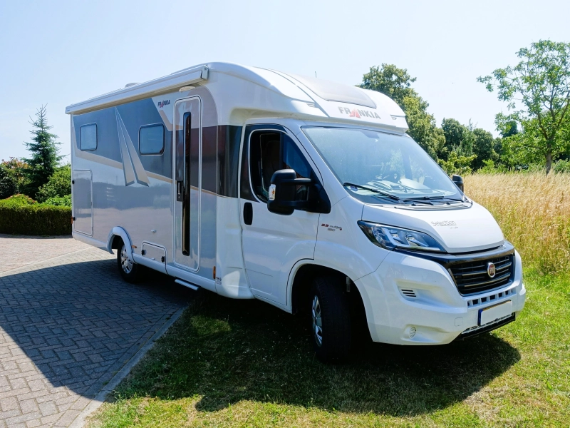 Frankia Selection 72 GD levelsysteem + automaat