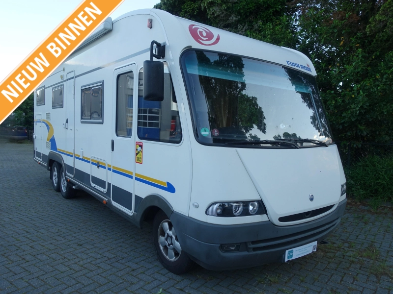 Eura Mobil Integra 810 HB