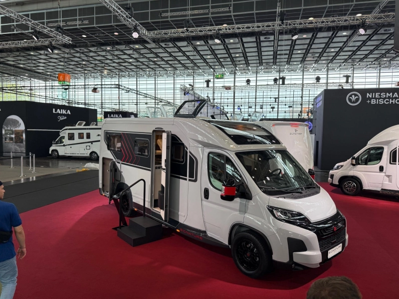 Bürstner Signature SFT 7.0 Camper van jaar Verwacht!