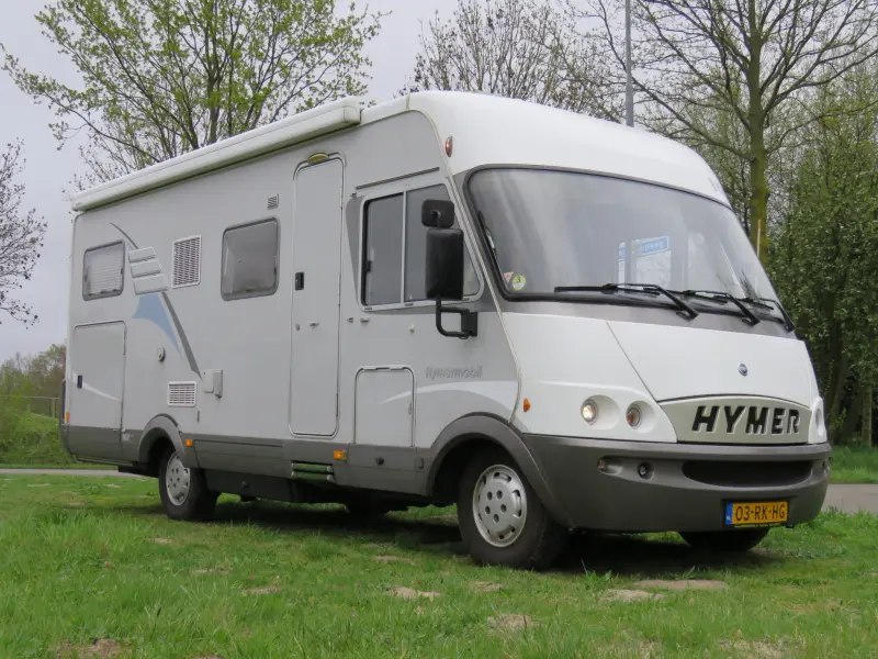 Hymer B614