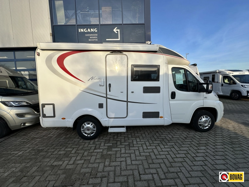Bürstner Nexxo 569 met elektrische steunen
