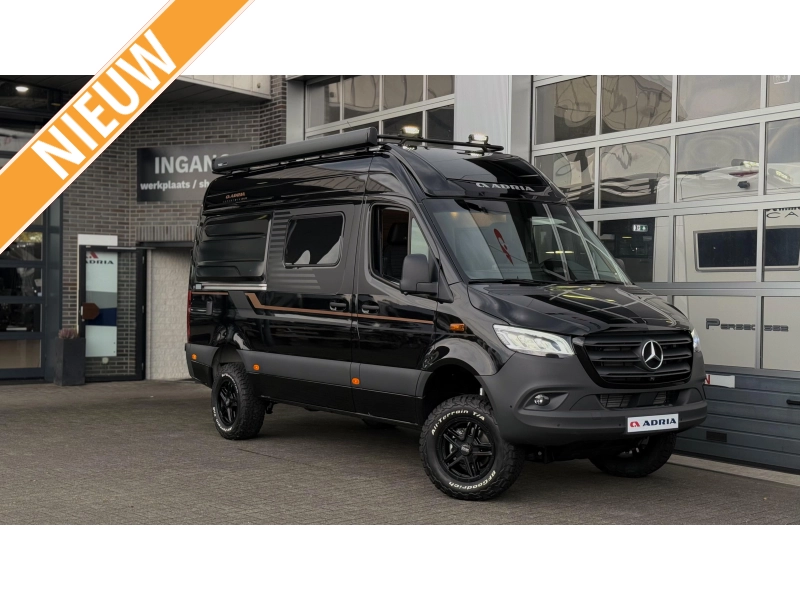Adria Super-Twin 600 SPB Mercedes-Benz 4x4