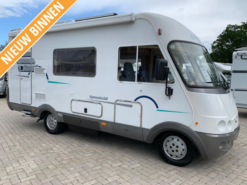 Hymer B 584 Hefbed bar-indeling 2000