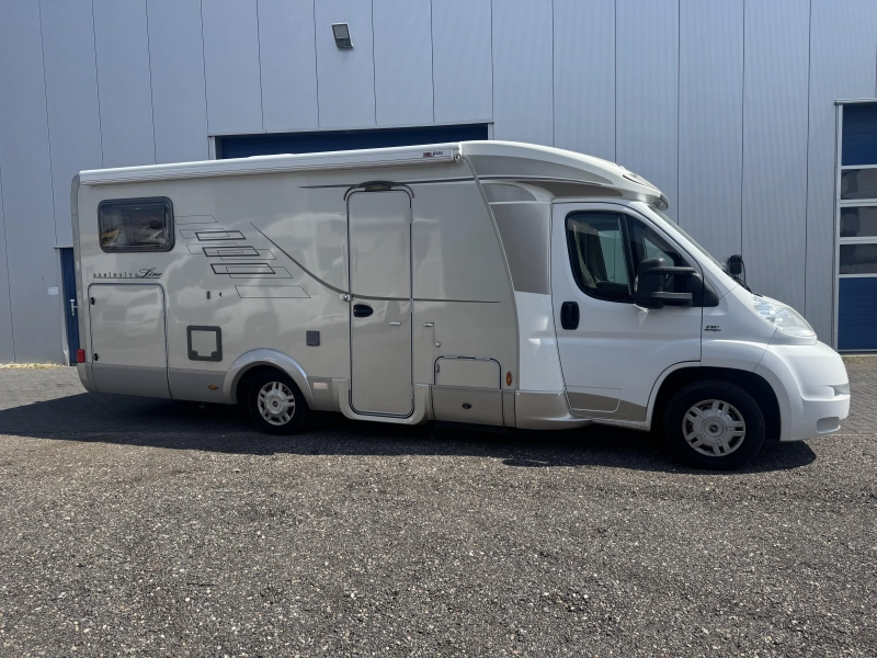 Hymer Exclusive Line 614 CL vastbed