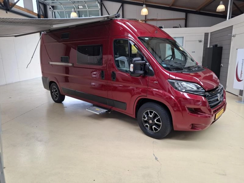 Chausson Twist 594 V 130PK Dwarsbed Solar Airc