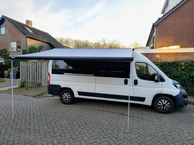 Peugeot boxer BlueHDI 160pk