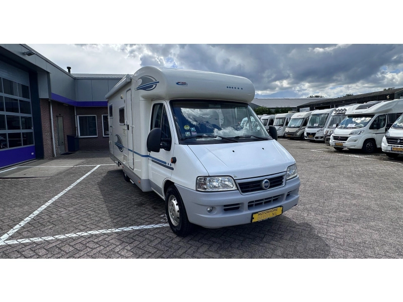 Adria Coral 660 SL zeer compleet!