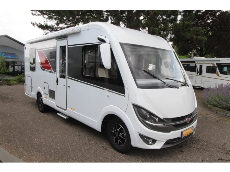 Bürstner Ixeo 728