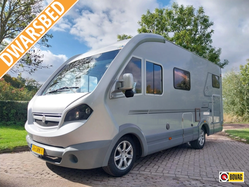 Knaus Sportliner 650 MG met solair en maxxfan