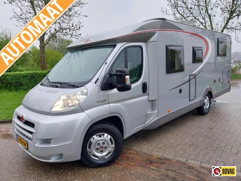Bürstner Nexxo 728 G enkele bedden, trekhaak