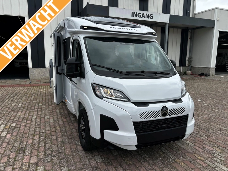 Adria Compact Select DL Grote koelkast, Luifel