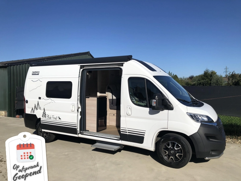 Bürstner campeo C600 Black Forest edition