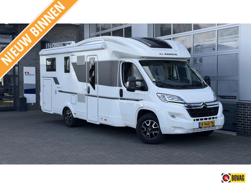 Adria Matrix Axess 670 SL